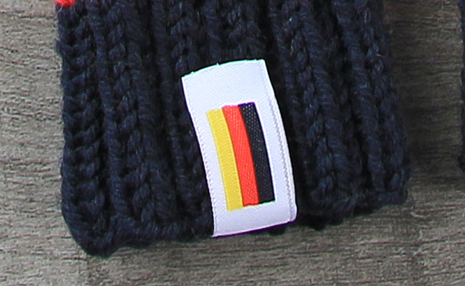 stoffetiketten-selber-gestalten-strickanleitung-made-in-germany-etiketten-handmade