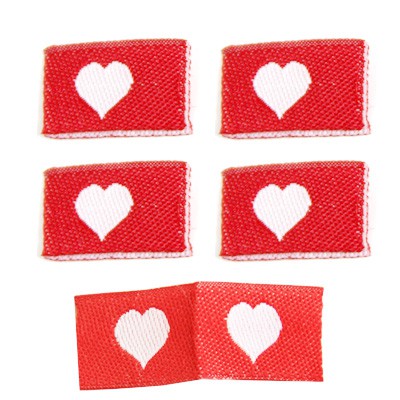 Fix&Fertig - Étiquette textile avec un cœur rouge/blanc 1